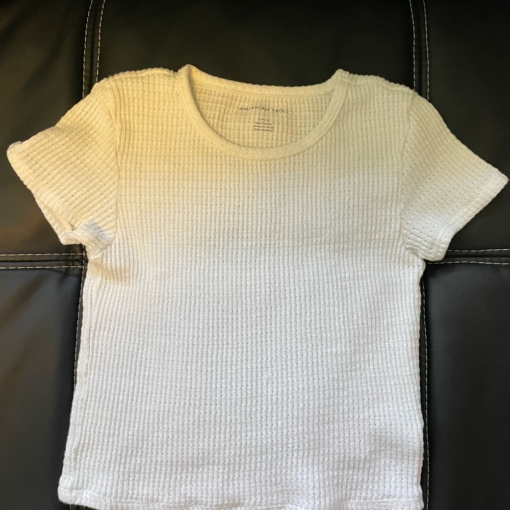 Ribbed American Eagle shirt
